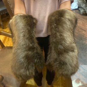 Beaver mittens. Handmade. Fur liner inside.